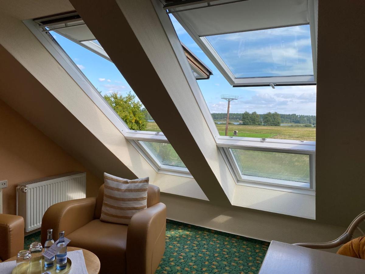 Hotel Am Mueritz-Nationalpark Варен Екстер'єр фото