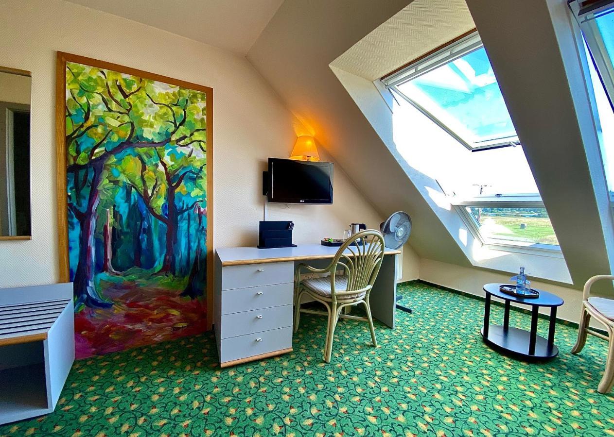 Hotel Am Mueritz-Nationalpark Варен Екстер'єр фото
