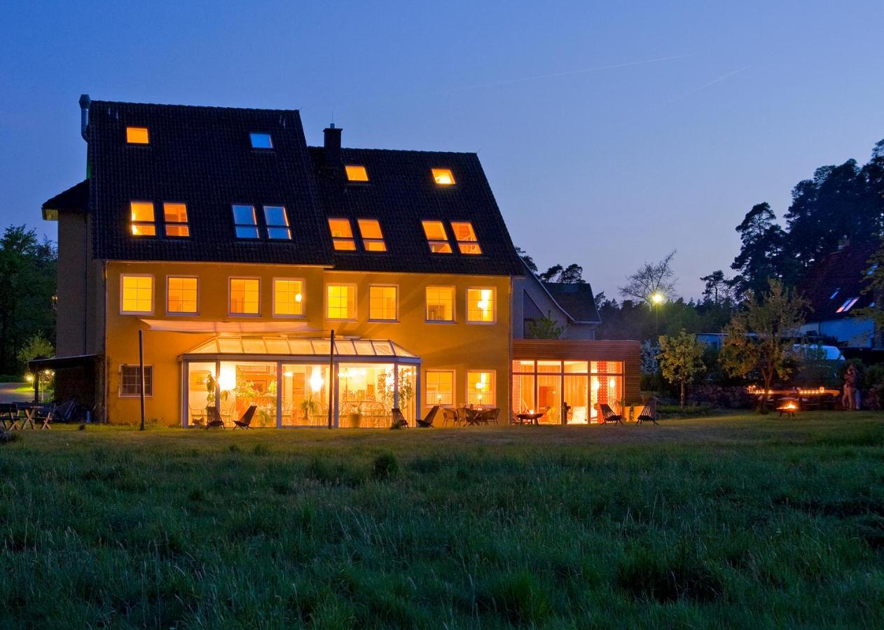 Hotel Am Mueritz-Nationalpark Варен Екстер'єр фото